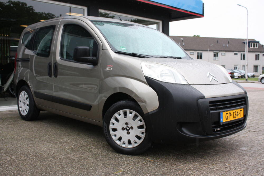 6d03829a-0a7f-4b9e-a784-acd395885854-full