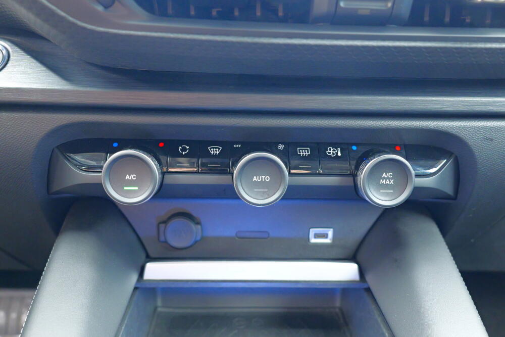 e1984b24-e0b7-4f56-a090-89425fac1160-full