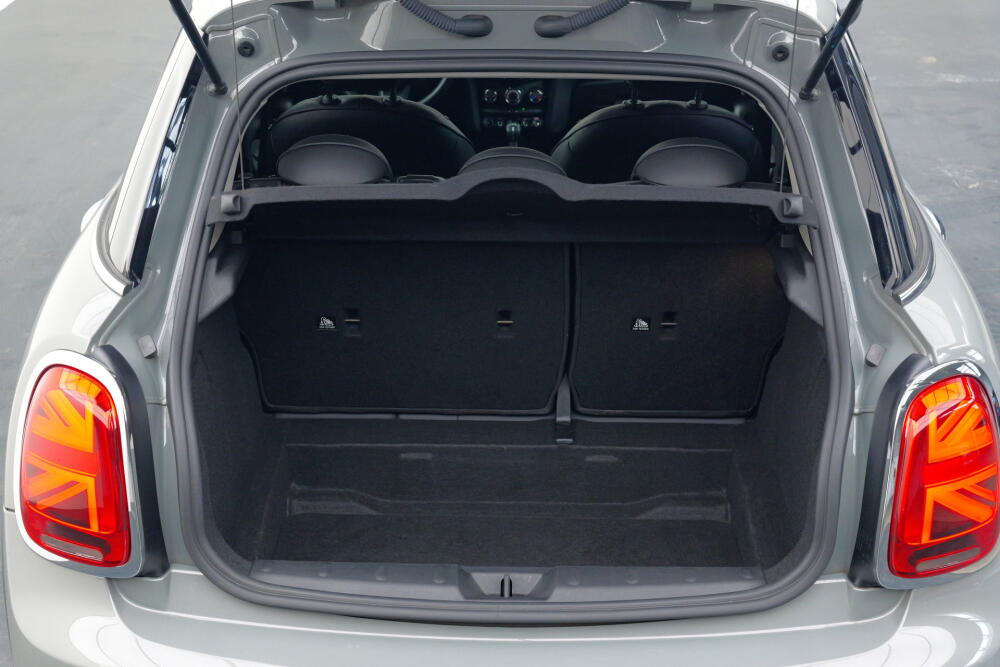 1e948cfd-139b-4937-a826-84dd7d88ff7c-full