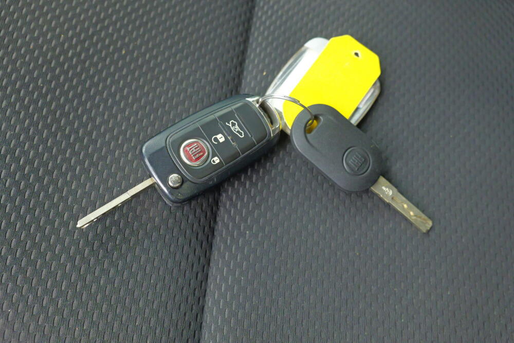 a13e7fd5-008c-4ea1-8b14-14abd45f2e17-full