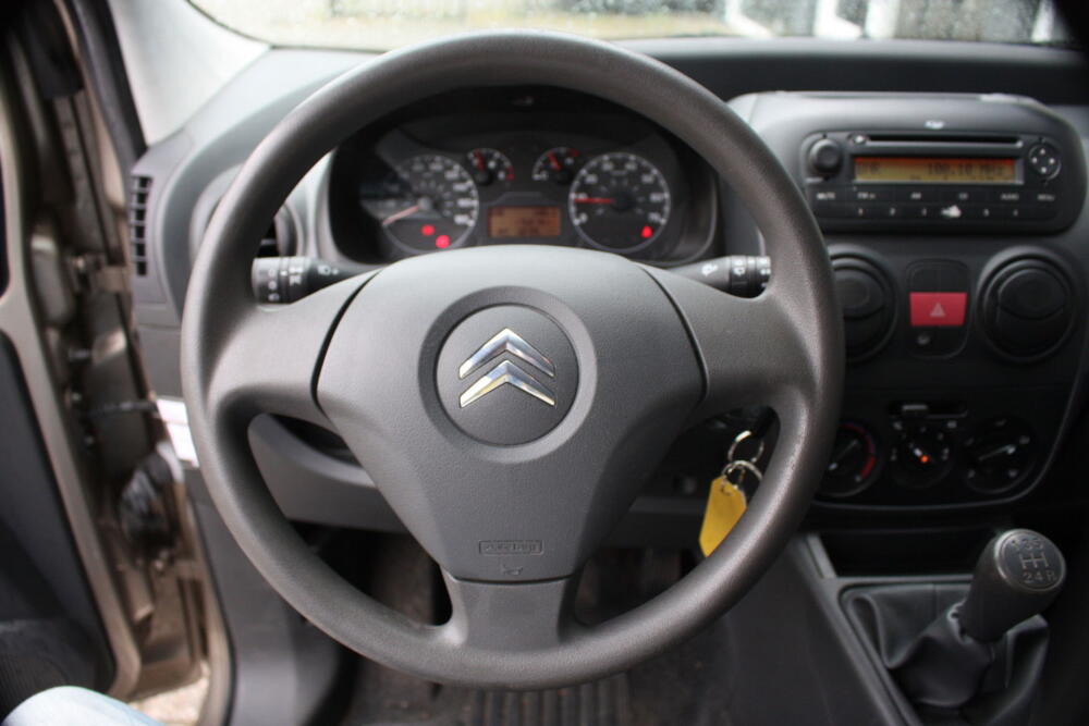 19a0927e-47a8-4864-ae07-c378680552b6-full