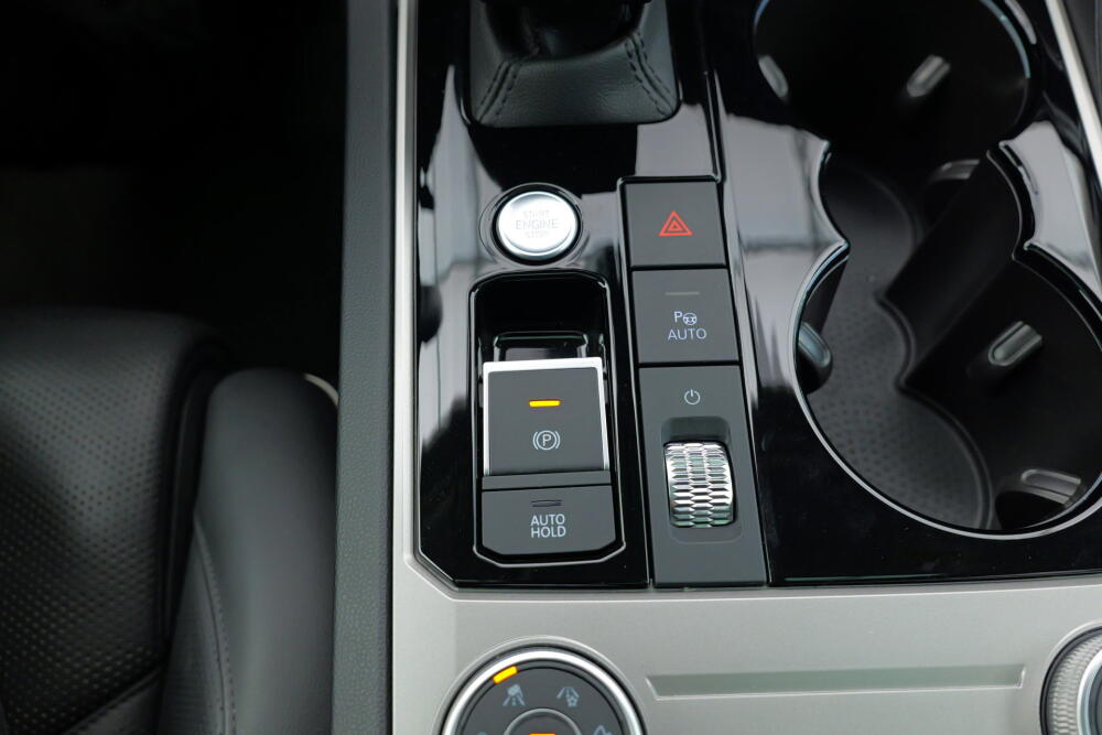 99131ebb-a346-4de8-a95a-7b6b17a14a3b-full