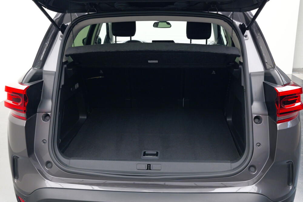 72c0b7e0-8189-44f2-8ca6-b96f8a82b824-full