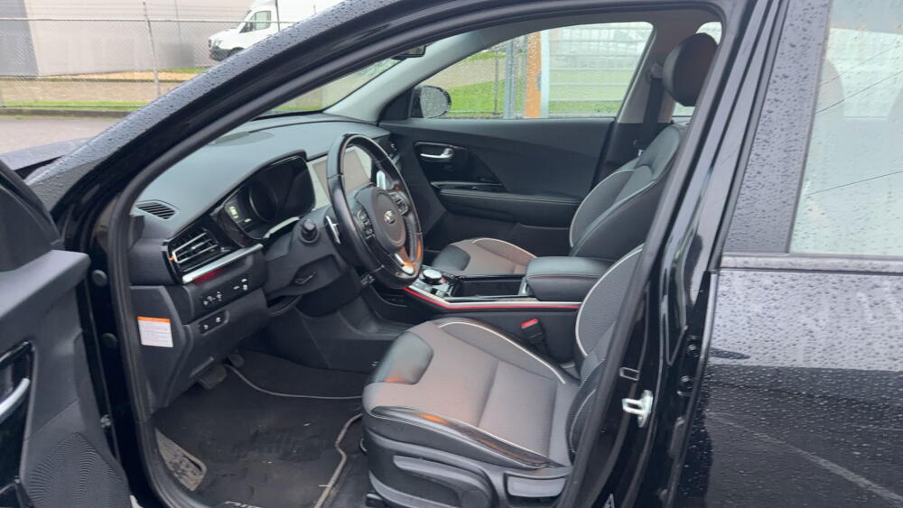 be6e7fb9-d447-4134-9e5c-415ecdabe94b-full