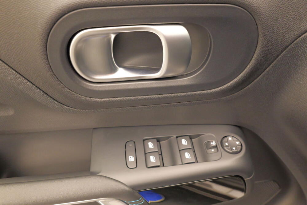 23488bd1-2968-4e82-b650-b48791c885e6-full