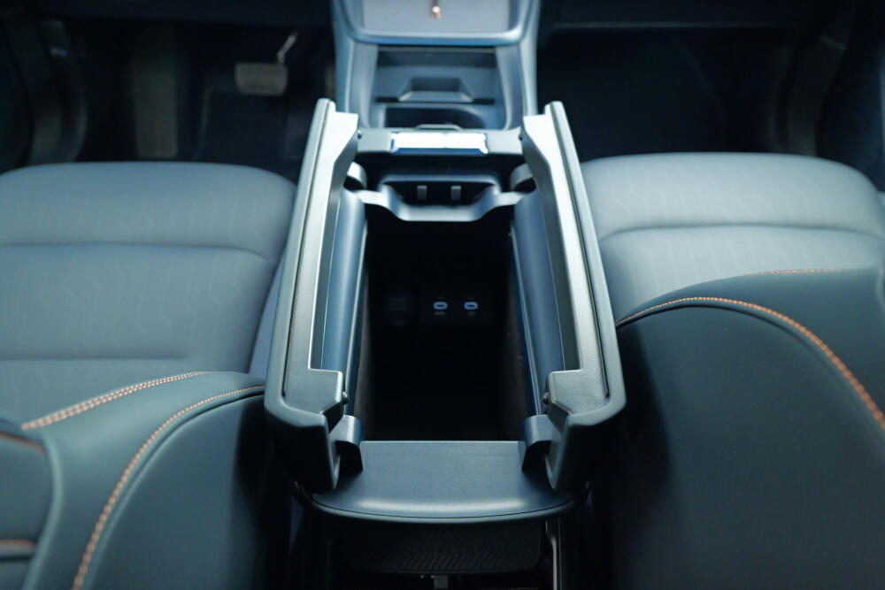 77654266-bfe3-4b50-80eb-988dca36fbb1-full