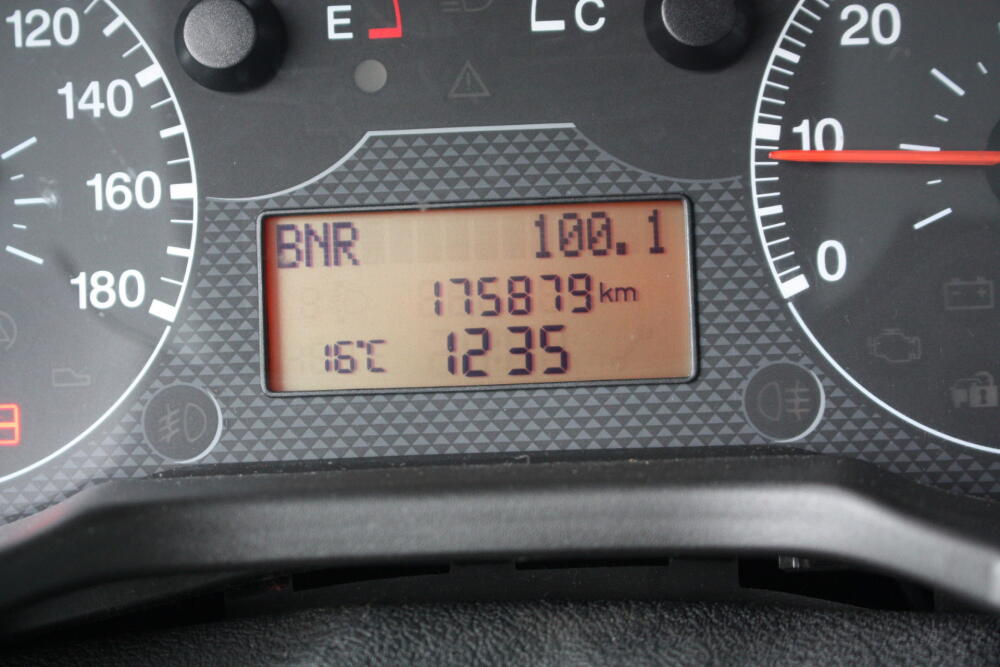 91edb56a-015d-4e86-b2f7-d2a2c65643a5-full