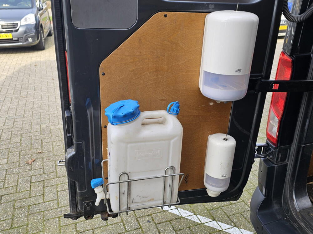 ae115a03-ecac-4d3f-884a-58c52183bb07-full