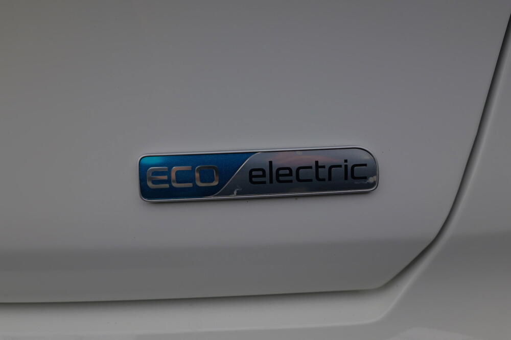 9784c0d2-d34f-4574-9010-38ce9e2374cb-full