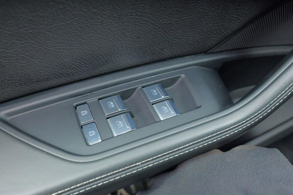 b1e142ef-079b-4785-9040-16c0deea9af6-full