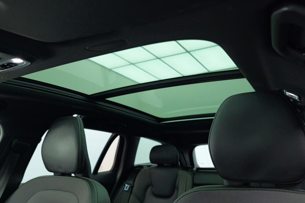 2002d918-b117-437e-aa76-5c29799d6abf-full