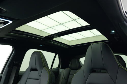 dabf3e38-5400-4347-9aa9-f286af3e4110-full