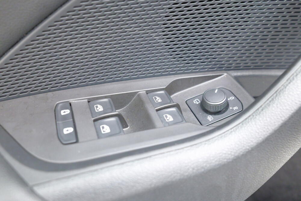 3c215dee-5ca3-4525-b335-39fa4188e1fd-full