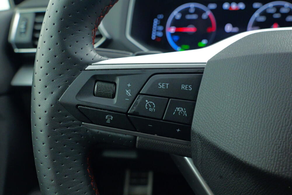 85ded220-aa1e-4990-b50e-09bda3e2e337-full