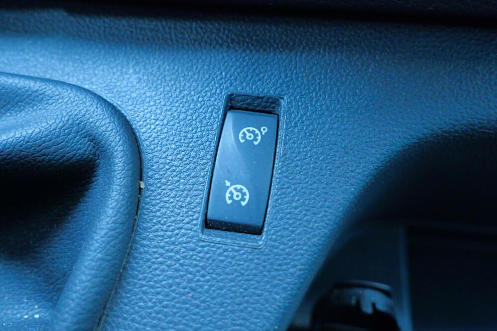 010a1a88-8b70-49fd-bdea-2488e53e4285-full