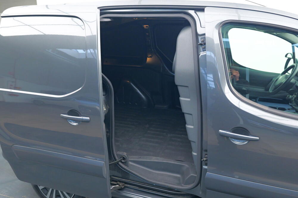 b404e6f6-9a5c-4d89-8dba-bb173b364f88-full