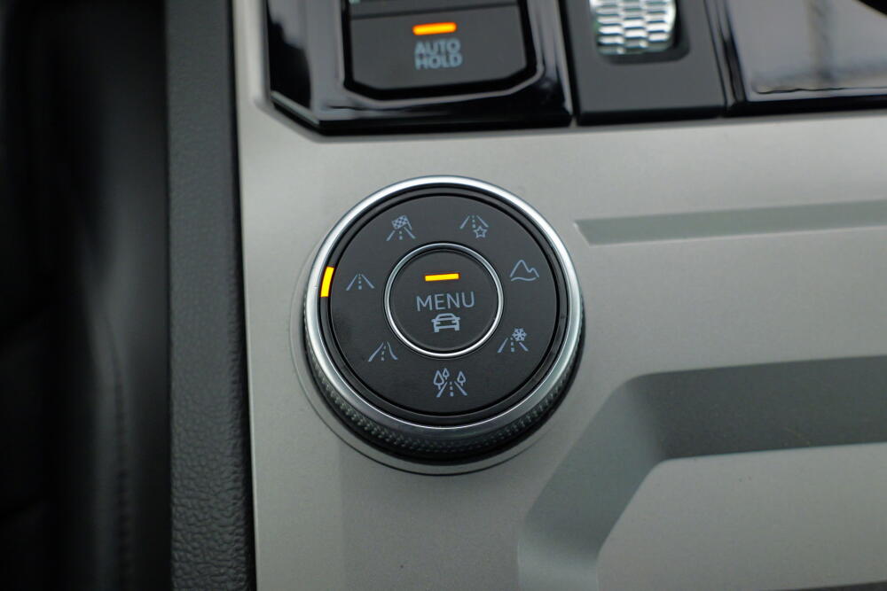 7b6ed09d-87f2-4af3-b2c8-1e5f5927e220-full