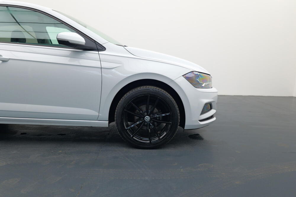 b7b92a6c-4505-4d99-929c-4360f223adc3-full