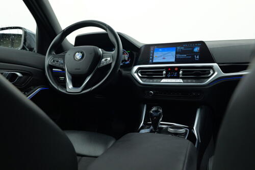 f0db8d8b-c22b-416d-995e-a24716832958-full