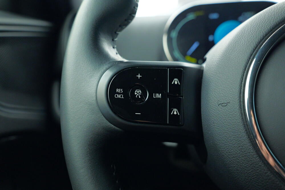 8ea4cbec-23ff-47ca-bd24-b11a6790b85e-full