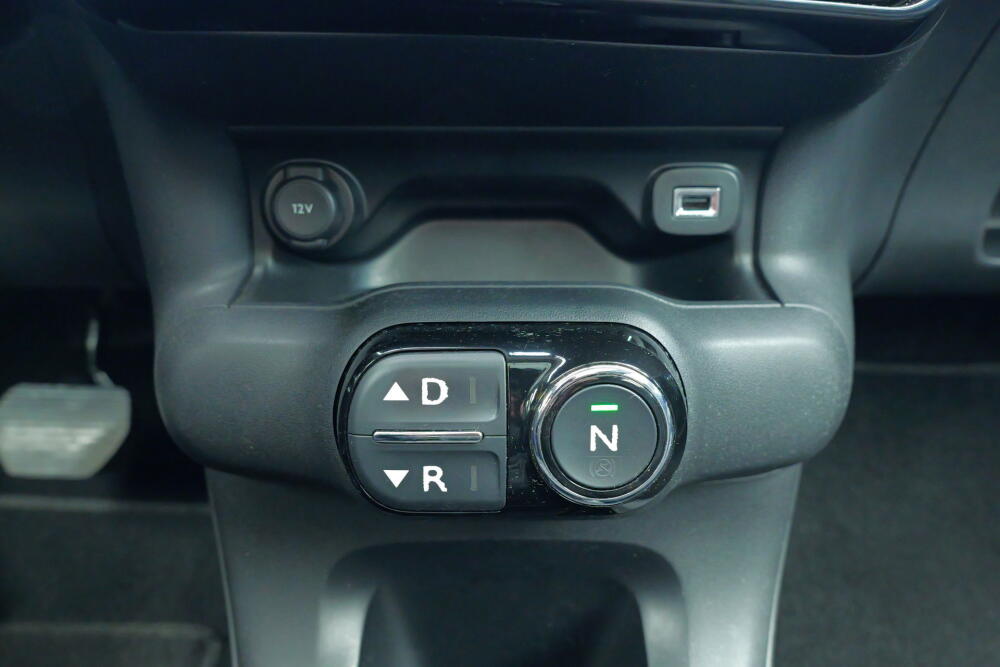 e4e0f93f-0cad-42cb-9f7e-63bcfc09854b-full